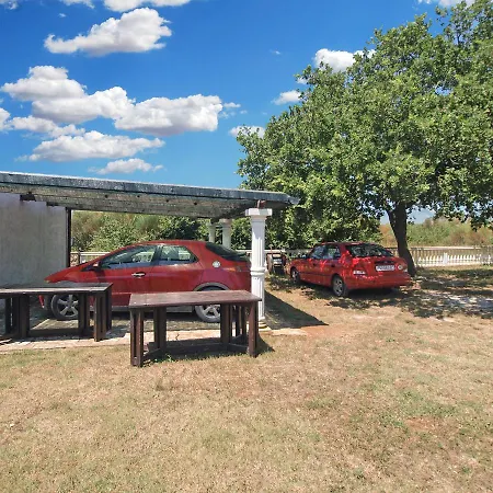 Suzana 1608 Appartamento *