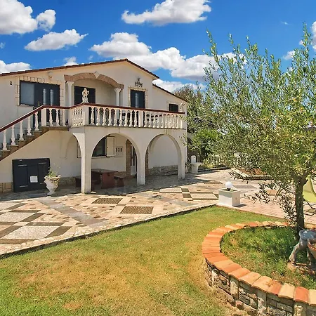 Appartamento Suzana 1608 Pola