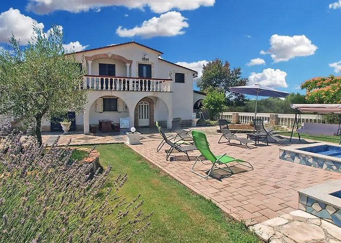 Daire Suzana 1608 Pula